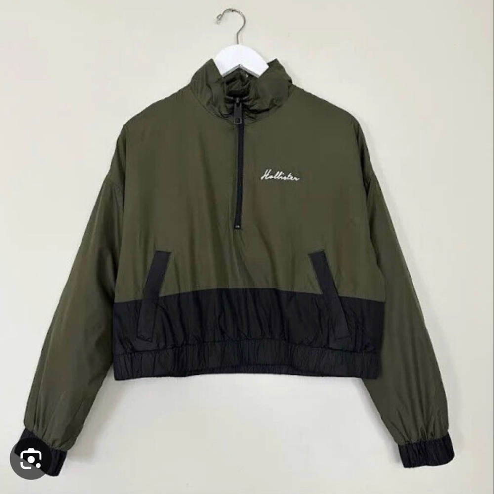 Hollister Women’s Windbreaker